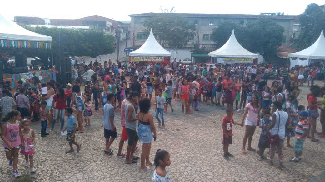 Camacã: Secretaria de Educação encerra o 1° Semestre de 2019 com grande festa
